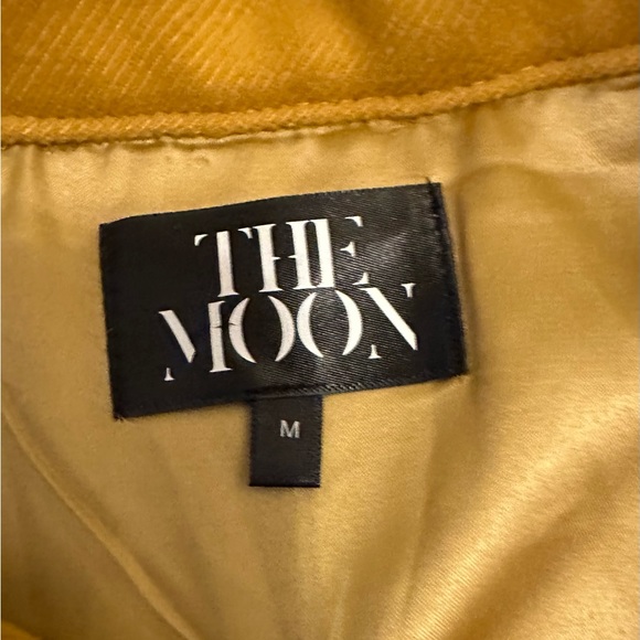 The Moon Mustard Yellow Skirt with Pearl Button & Satin Ruffle Detail. Size M. - Picture 5 of 6